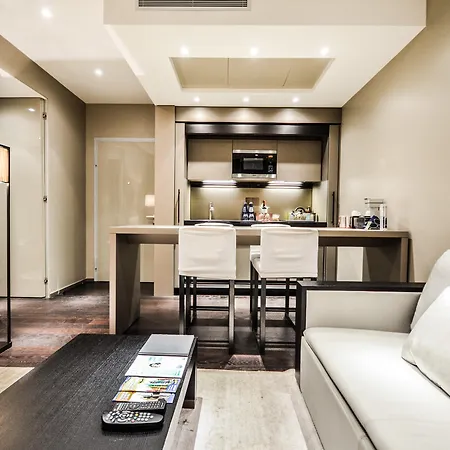 Allegroitalia San Pietro All'orto 6 Hotel apartamentowy