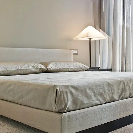 Hotel apartamentowy Allegroitalia San Pietro All'orto 6 4*