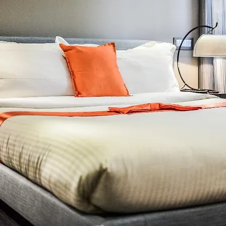 Allegroitalia San Pietro All'orto 6 Hotel apartamentowy