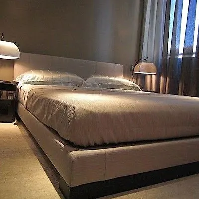 Allegroitalia San Pietro All'orto 6 Hotel apartamentowy Mediolan